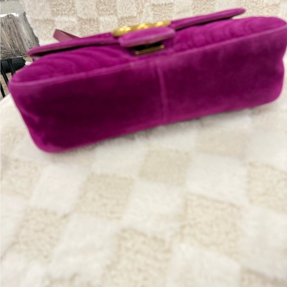 Gucci Marmont velvet chain bag - Picture 3 of 4